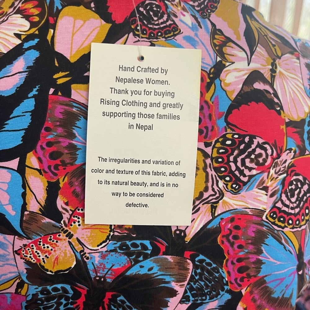 New nwt rising international butterfly top shirt sz all sizes L XL $48 - Picture 3 of 4